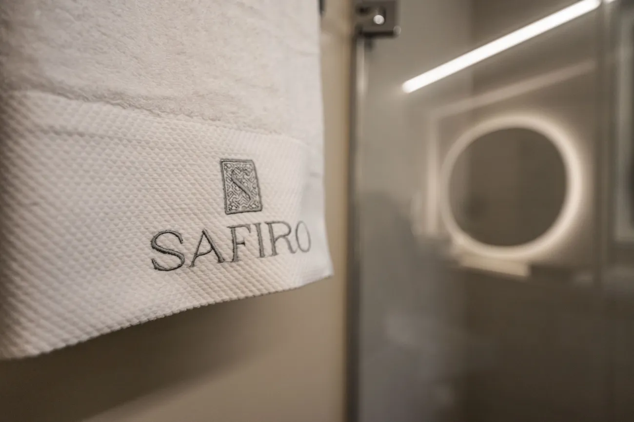 VL SHT SAFIRO 1070016